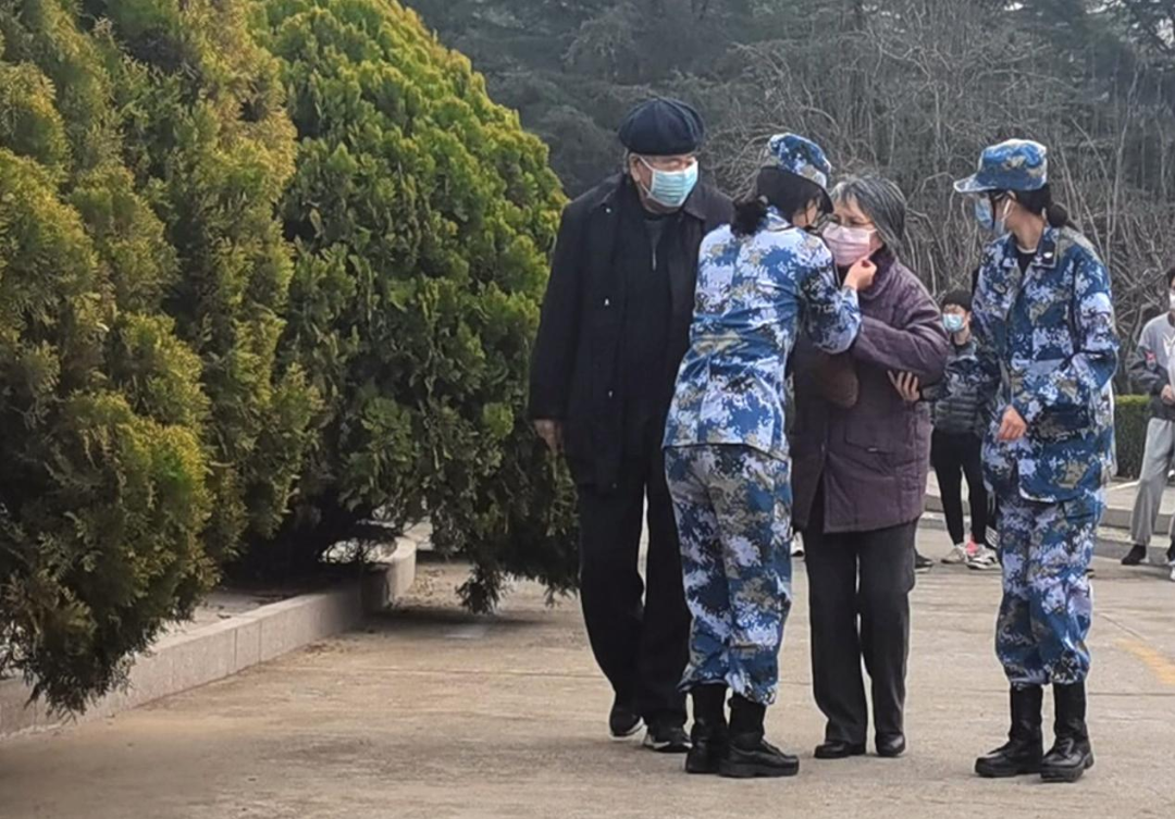 12天,288小时,17280分钟,1036800秒!青大学工奏响战“疫”十二晌