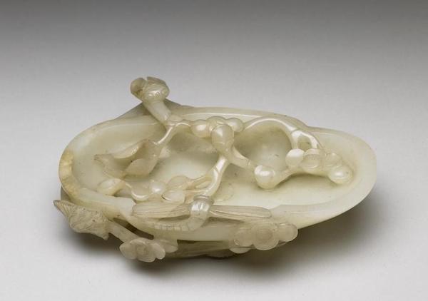 明晚期到清 青玉海棠洗 台北故宫博物院藏