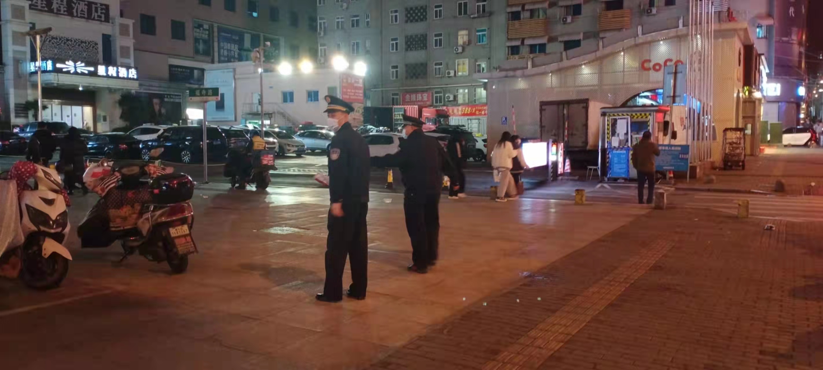 青岛市北区台东街道综合执法中队 筑牢辖区疫情“双联”关口