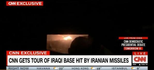 当天在防空地堡里面对伊朗导弹一边骂娘一边拍摄的美军士兵