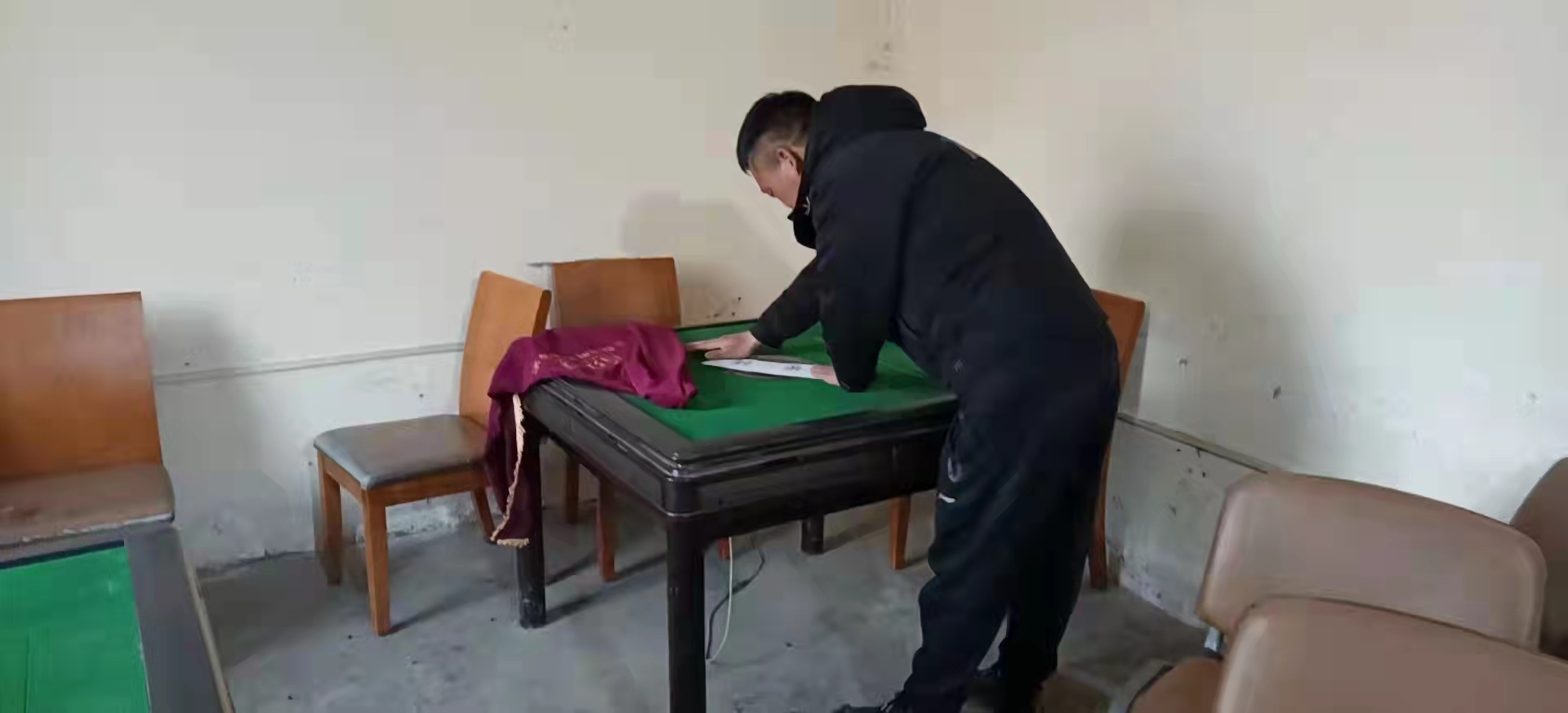 棋牌平台- 棋牌官网网站- 棋牌游戏APP下载朋友给我推荐了一款棋牌A名字叫“众发娱乐”里面有斗地主、牛牛、扎金花等游戏