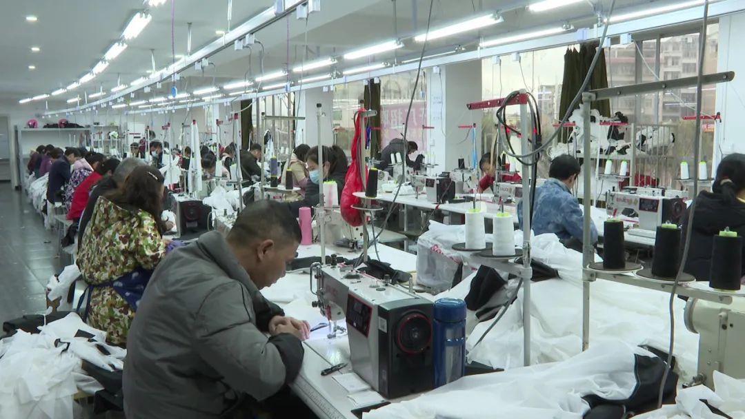 向着千亿集群进发于都县纺织服装产业华丽转身的背后