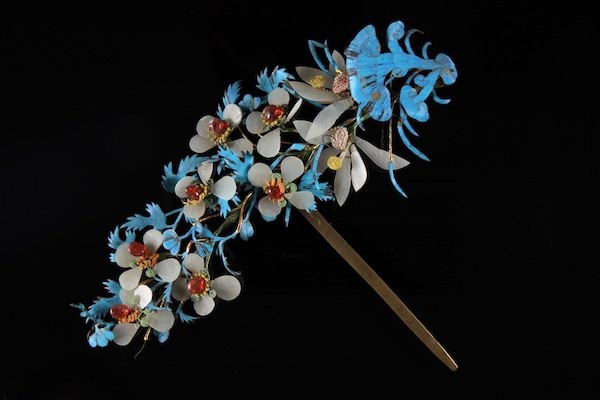 清 点翠海棠花纹头花 故宫博物院藏