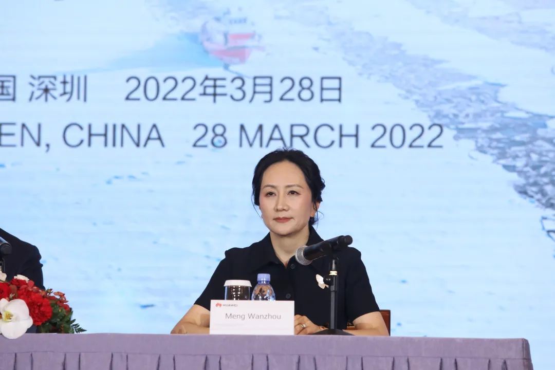 华为2021年年报解读：消费者业务承压，如何应对不确定性？