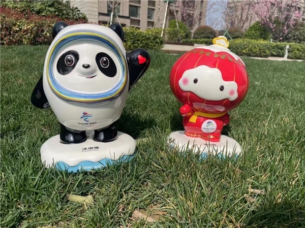 艺术瓷雕冰墩墩和雪容融终结一墩难求了吗