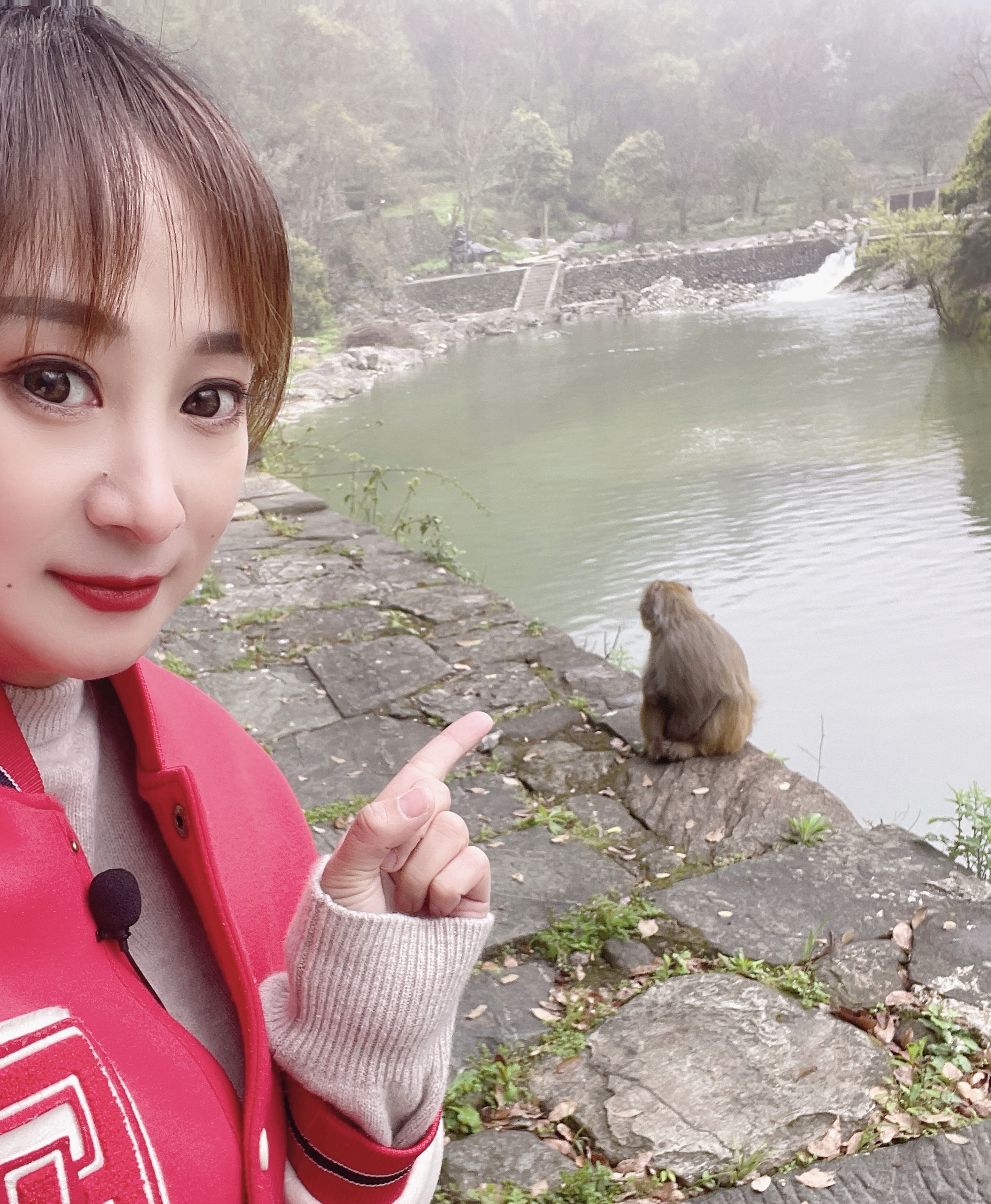 风景如画逍遥谷 青山绿水乐逍遥