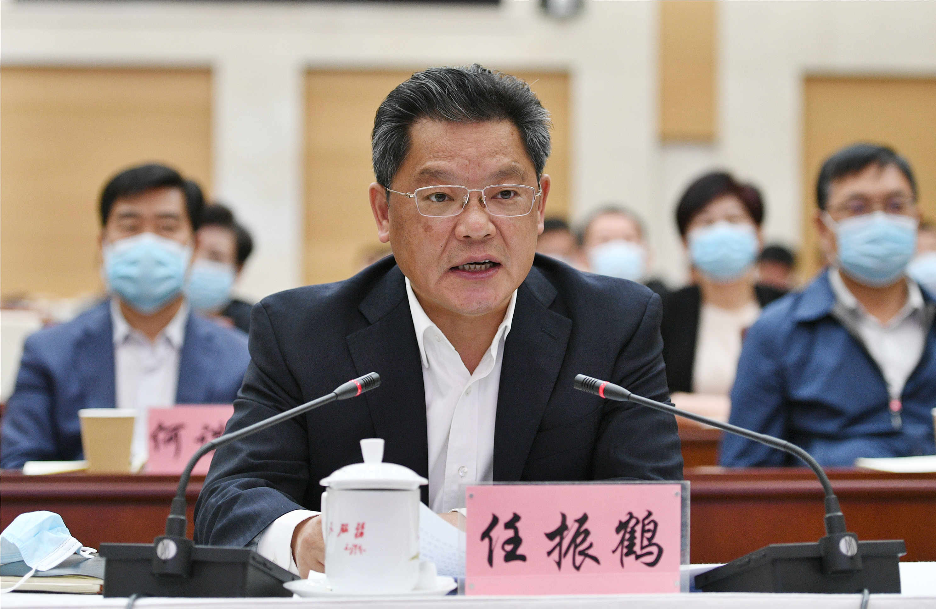 任振鹤：一产往后延 二产两头连 三产走高端凤凰网甘肃_凤凰网