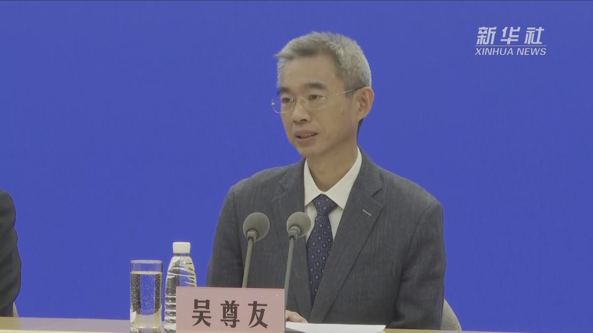 吴尊友：外出踏青郊游 一定要注意落实个人防护措施