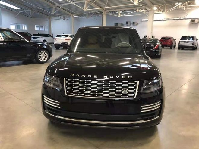 22款路虎揽胜行政30t创世加长现车实拍