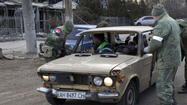顿涅茨克武装力量：已完全控制马里乌波尔郊区