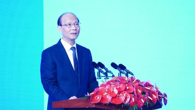 吴晓军任青海省政府党组书记