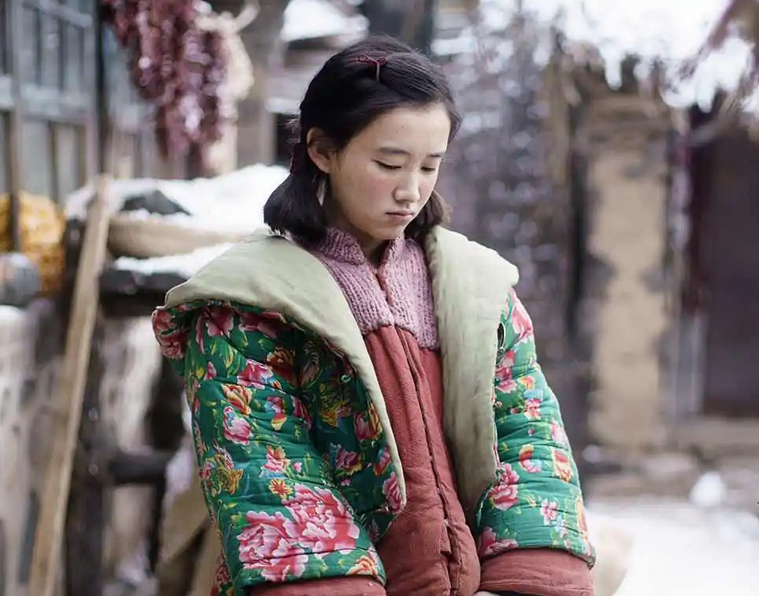 李沐宸在《鬼吹灯之黄皮子坟》中饰演燕子.