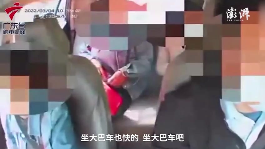 发现两名乘客陷入“拉客”骗局，广州的哥把车开到交警大队