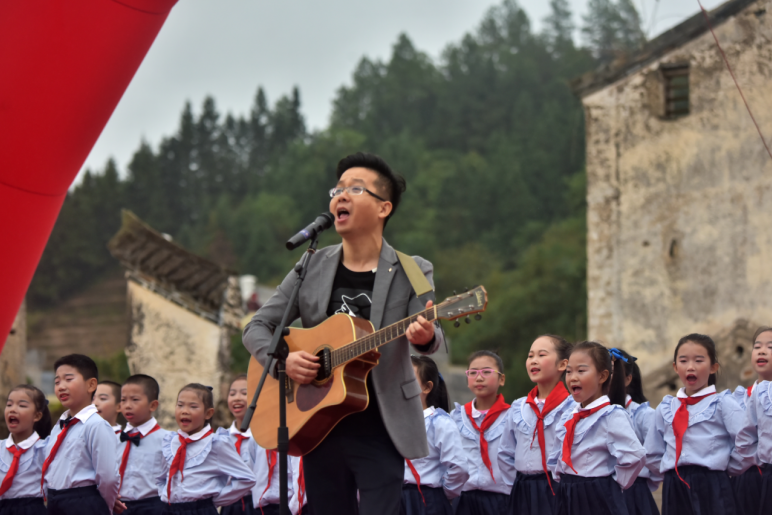 文化振兴 这个村因他而生动