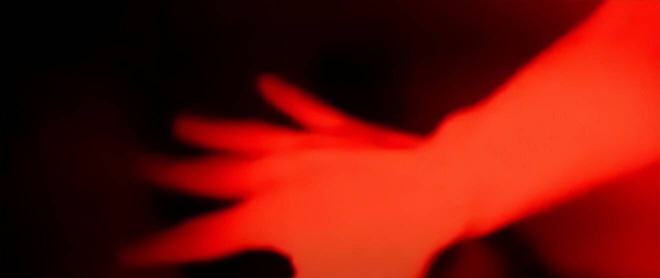 红蓝光治疗仪怎么使用考古《指环王》里的“精灵公主”丽芙·泰勒，美得惊艳！_https://www.jmylbn.com_新闻资讯_第7张