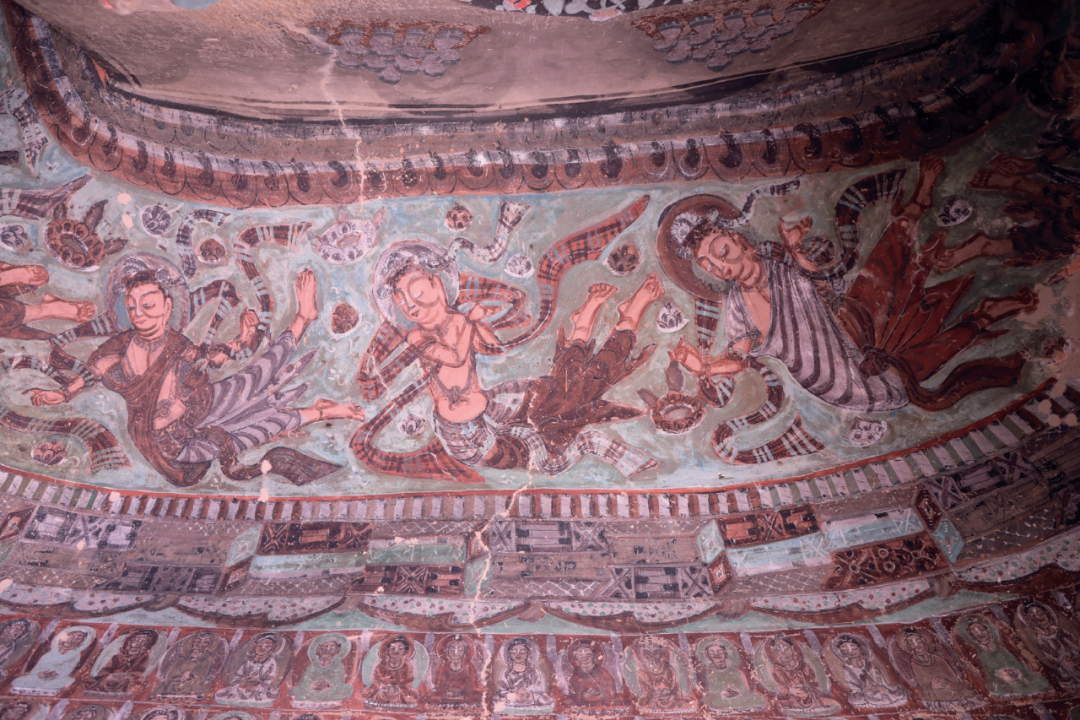 北凉甘肃省博物馆董玉祥,岳邦湖在文殊山石窟考察报告中做了详细描述