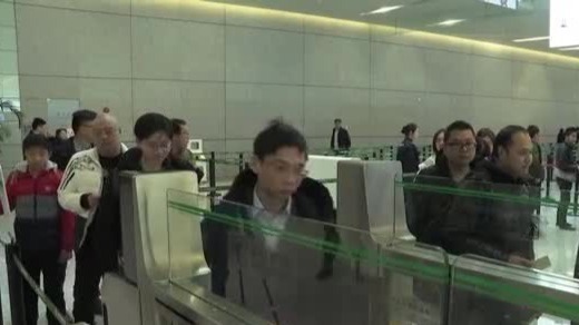 大数据和人脸识别应用也解决了不少生活中的实际问题，比如交通出行