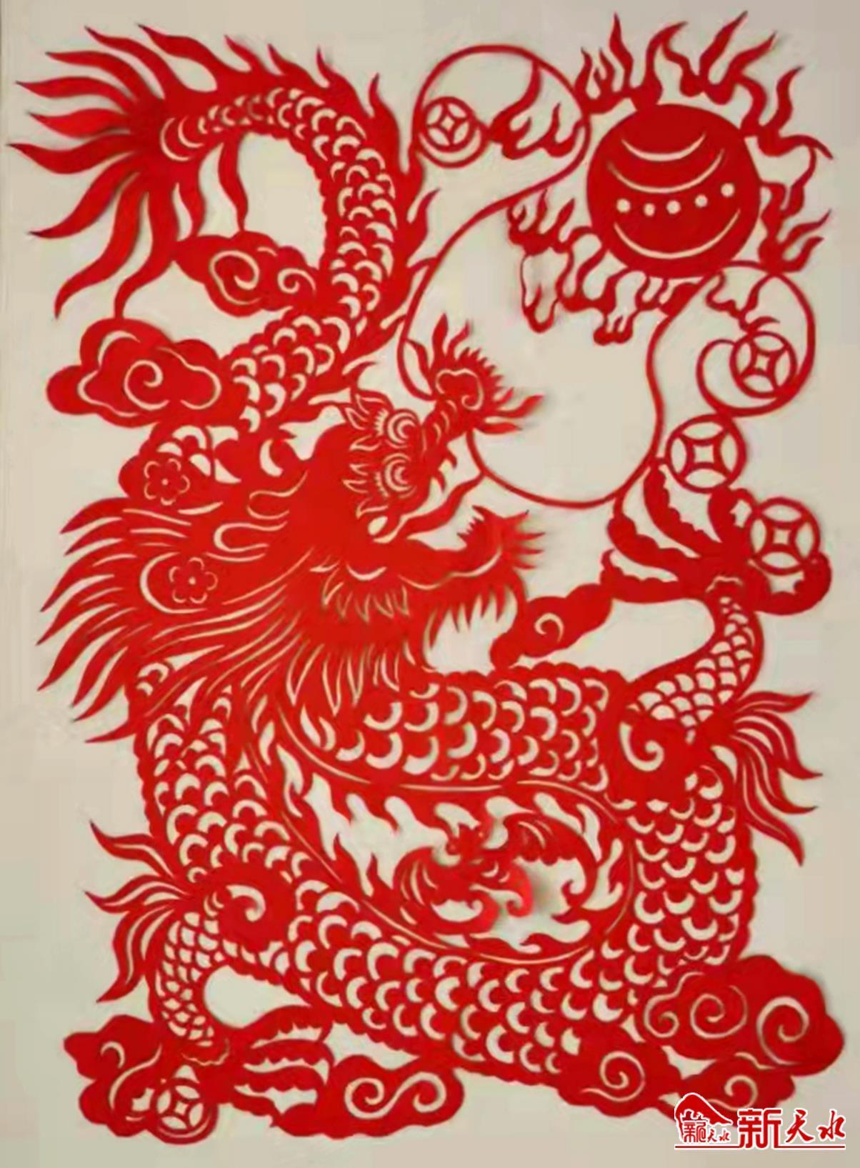 除了传统和样本剪纸作品外,近几年刘吉平还创作了红军长征过武山,武山