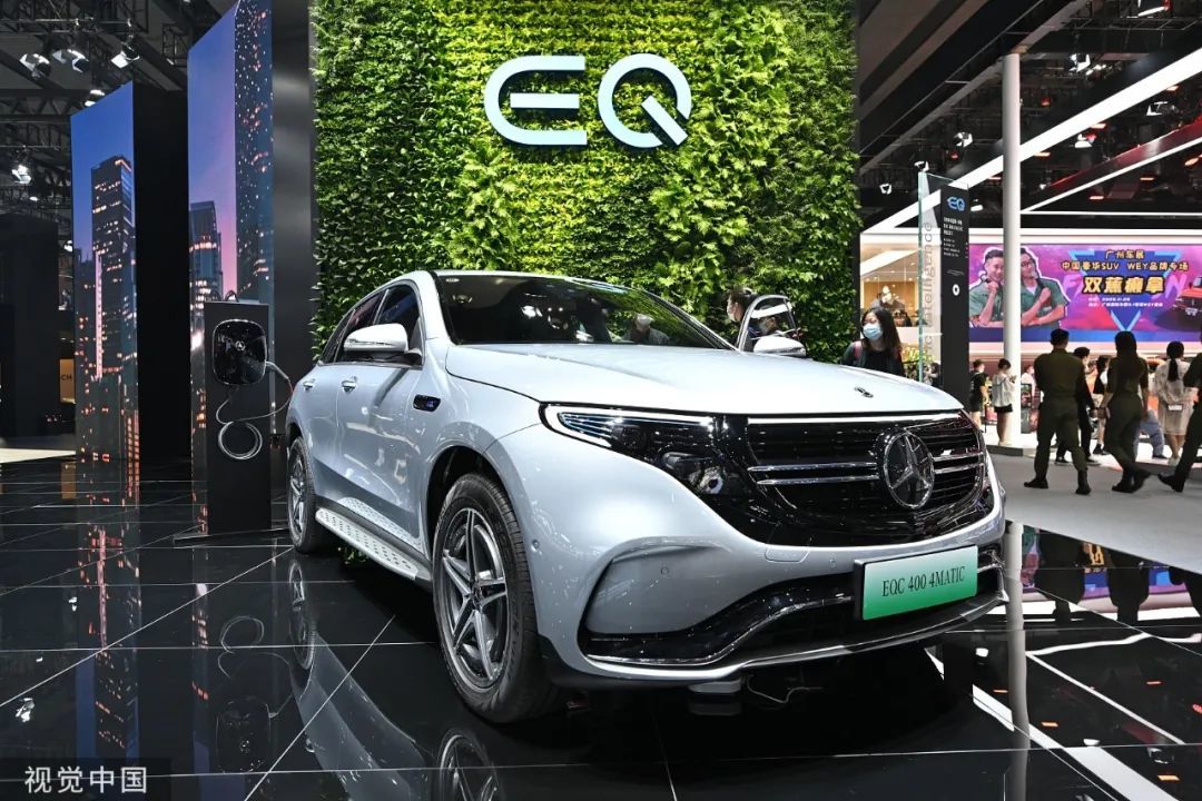 奔驰的首款纯电动车EQC，让奔驰很闹心。/视觉中国