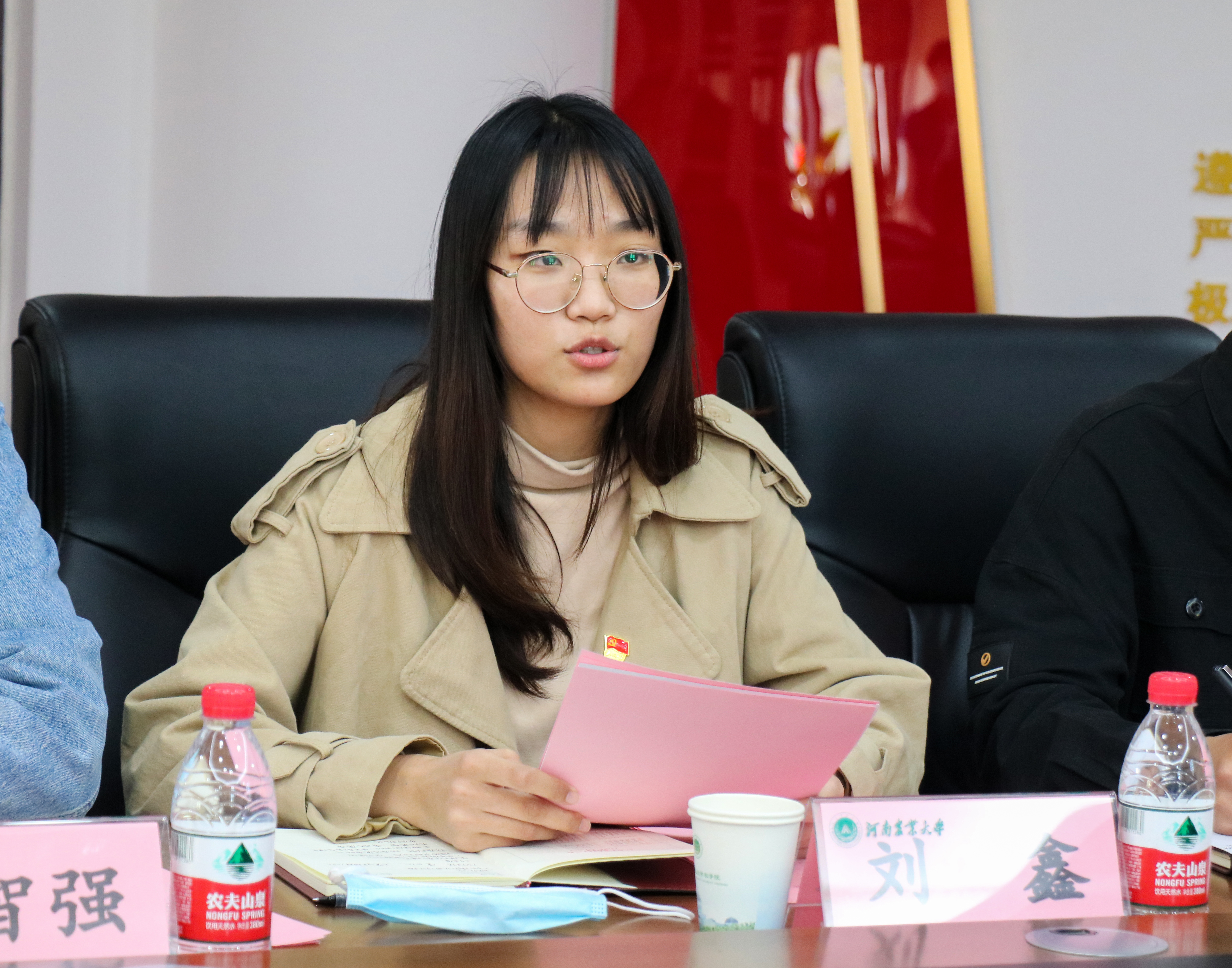 河南农业大学党委书记魏蒙关参加农学院学生党支部主题党日活动