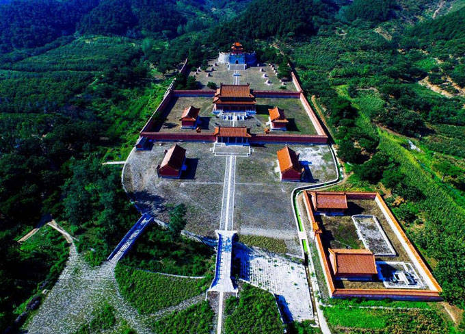 慈禧为何将自己的陵寝建在了皇陵的东边？_凤凰网