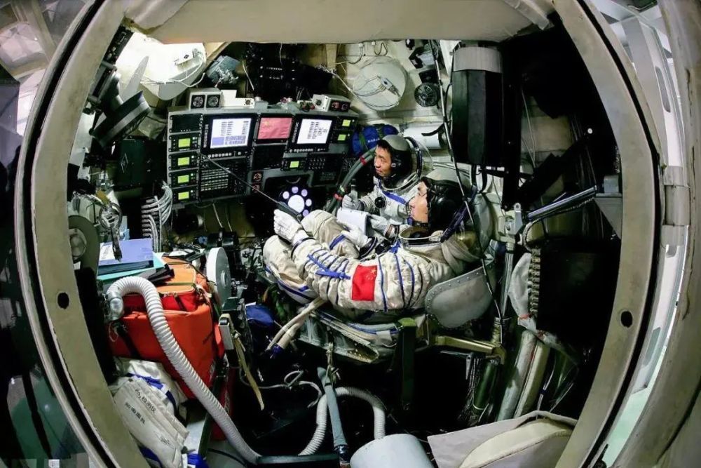 世界航天日丨我们的征途是星辰大海