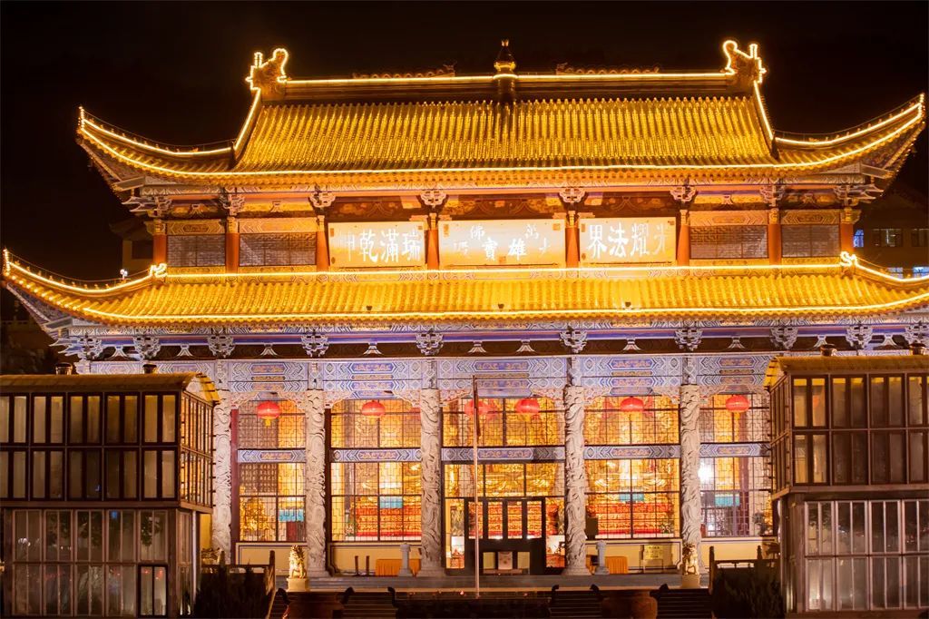 夜游千年古刹博山正觉寺目及之处皆是禅