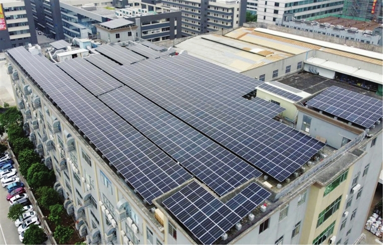 神湾镇太阳能光伏设备的安装效果图。由受访者供图
