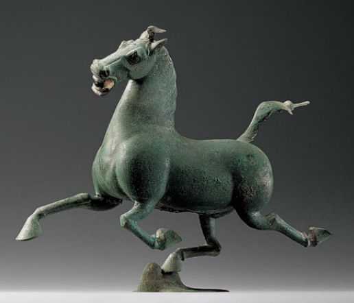 甘肃武威雷台汉墓铜奔马 | 图源甘肃省博物馆官网