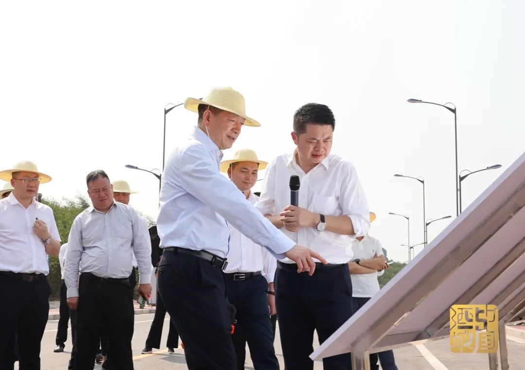 泸州市委书记杨林兴在推进乡村振兴和新型城镇化上迈出新步伐