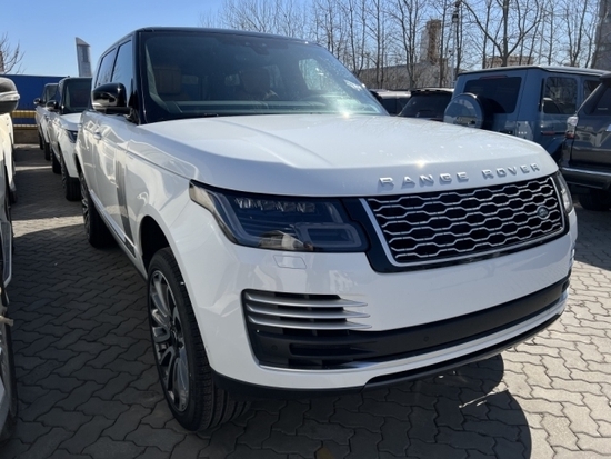 2022款路虎揽胜创世加长165万优惠在售