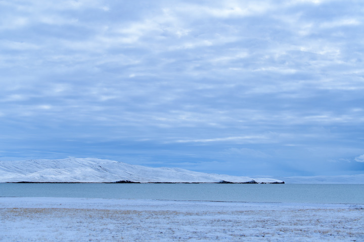 青海果洛藏族自治州玛多县境内黄河源园区风光。新华社记者张龙摄