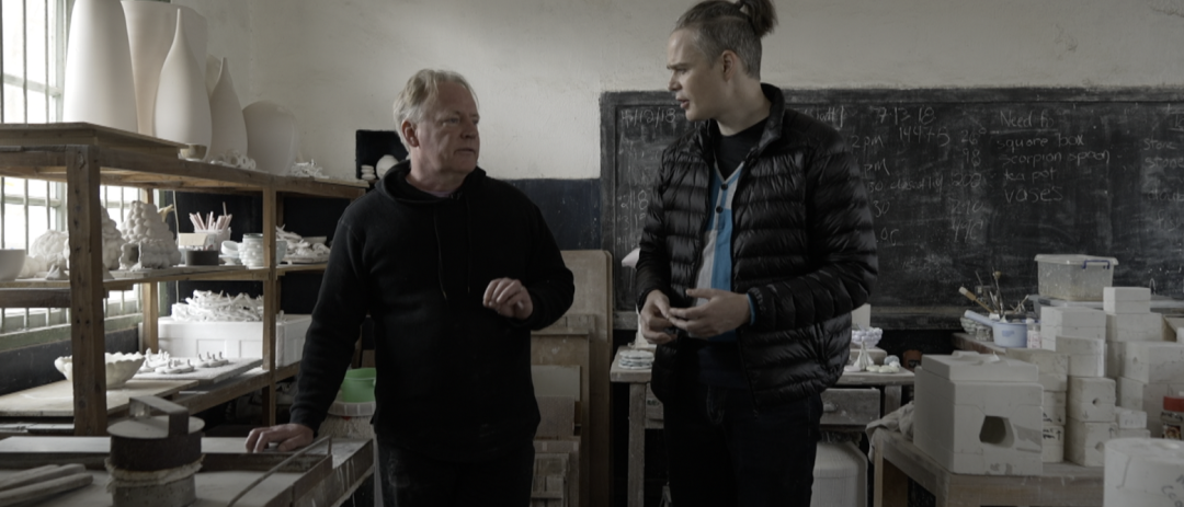 凤凰卫视《近观中国》走进景德镇 探访“洋景漂”