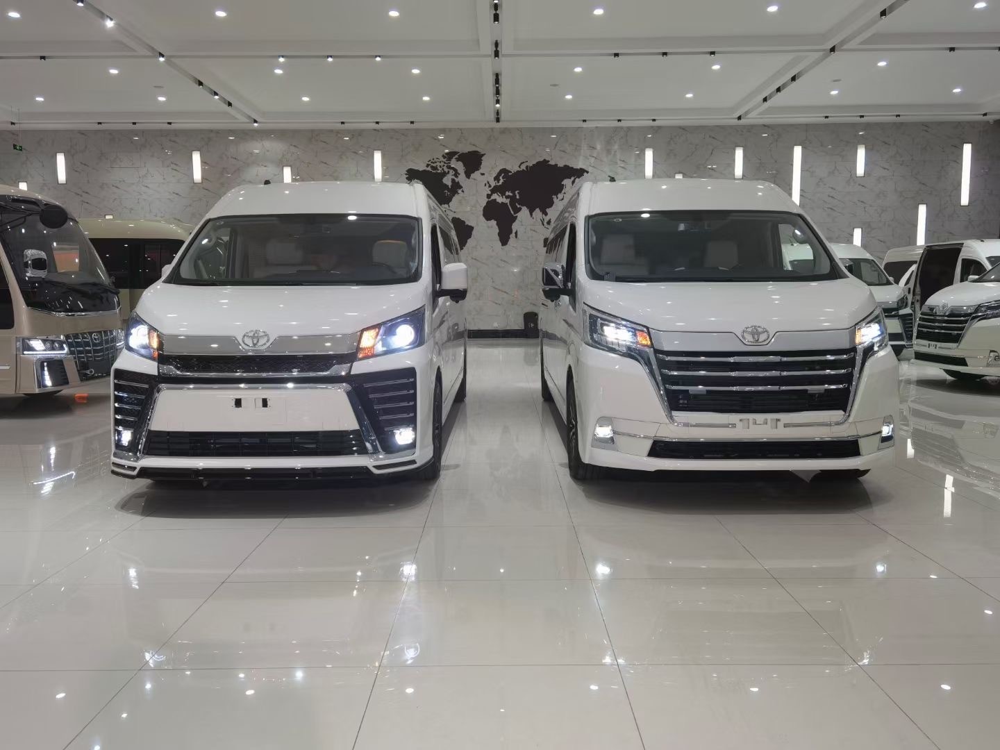 丰田海狮商务车6座13座大尺寸商务车