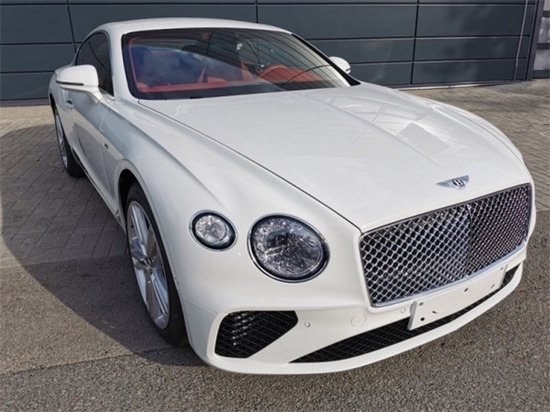 2022款宾利欧陆gt现车五一特惠降30万