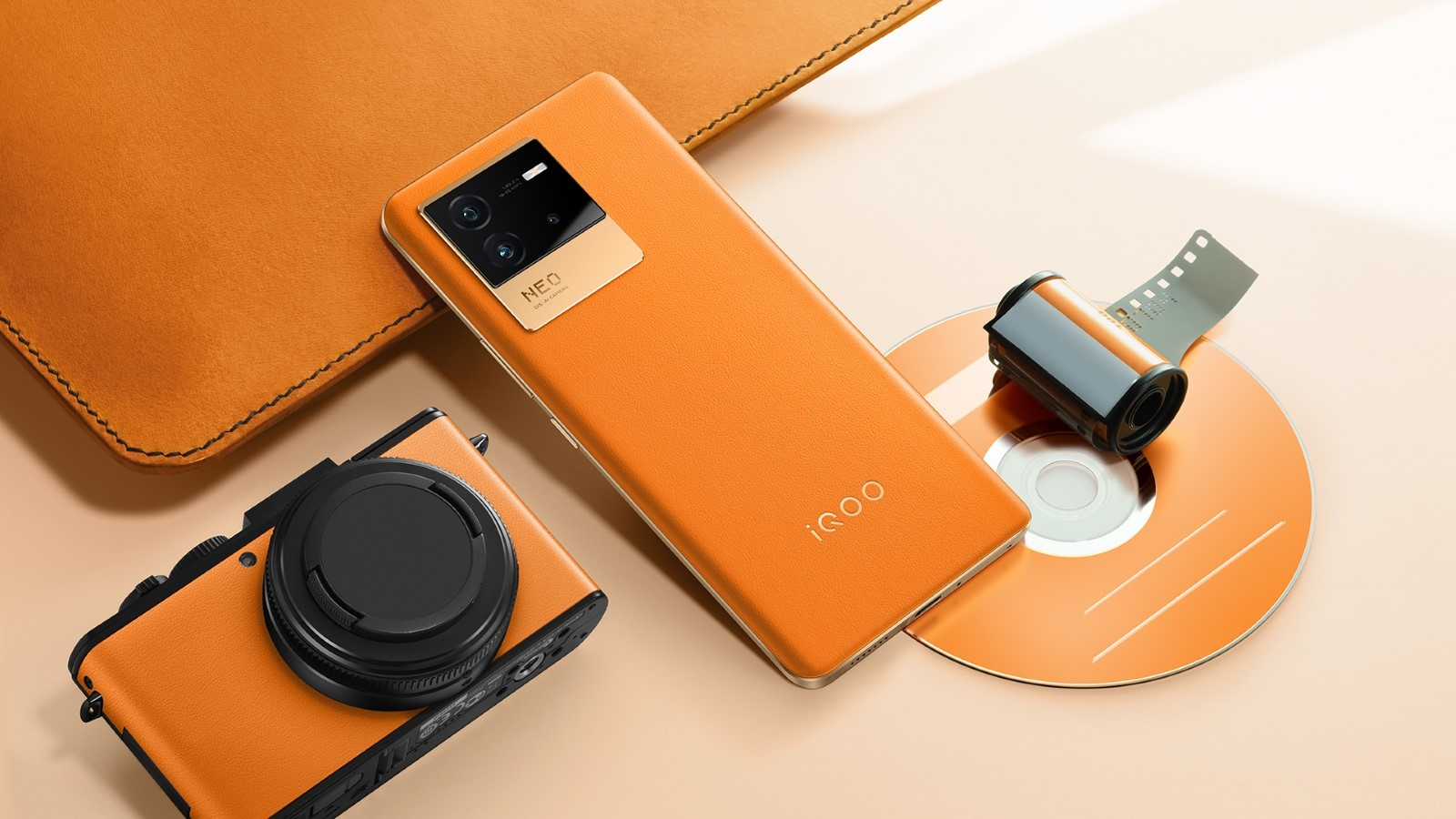 树立中端手机影像标杆iqooneo6搭载6400万ois三摄