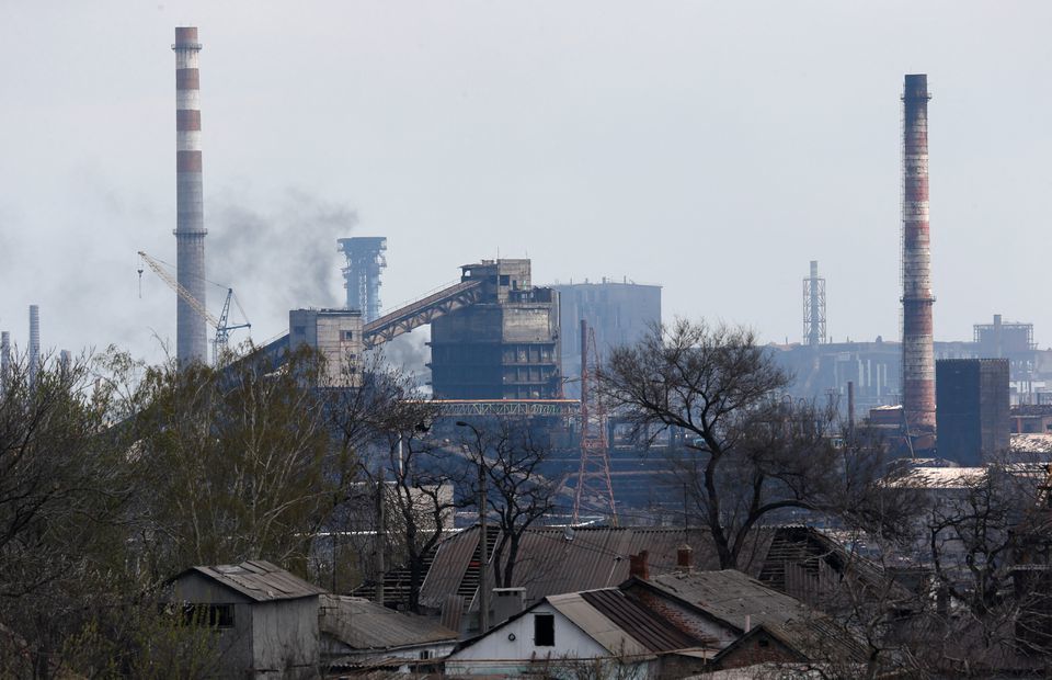 乌克兰总统顾问：俄罗斯恢复了对亚速钢铁厂的进攻