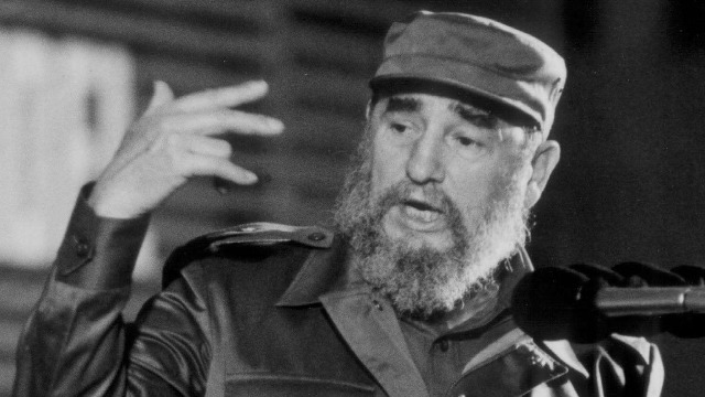 美国对古巴发起制裁，卡斯特罗如何寻找破局之路？