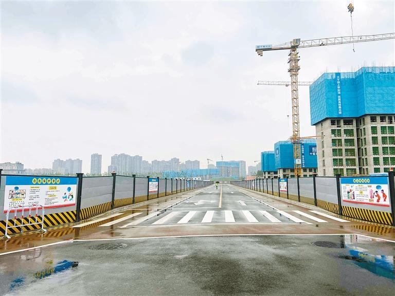 项目现场。（记者 翟小雪 摄）