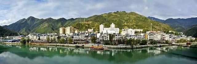 文县碧口古镇全景