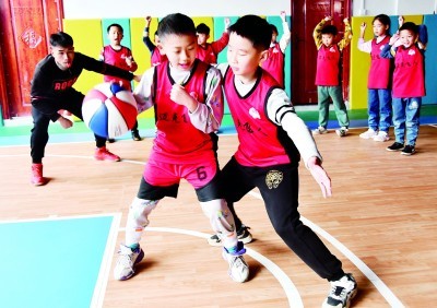 DDAF9487ABB3753CCFA84001928740D0E6A44BBC_size46_w400_h282.jpg