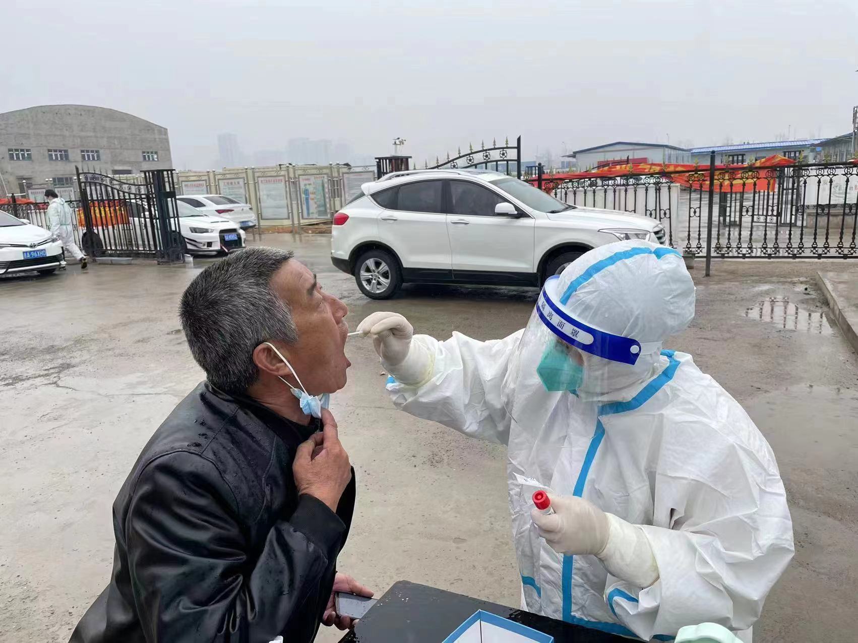 长春市南关区住建局:扛起责任 筑牢建筑工地“防护盾”