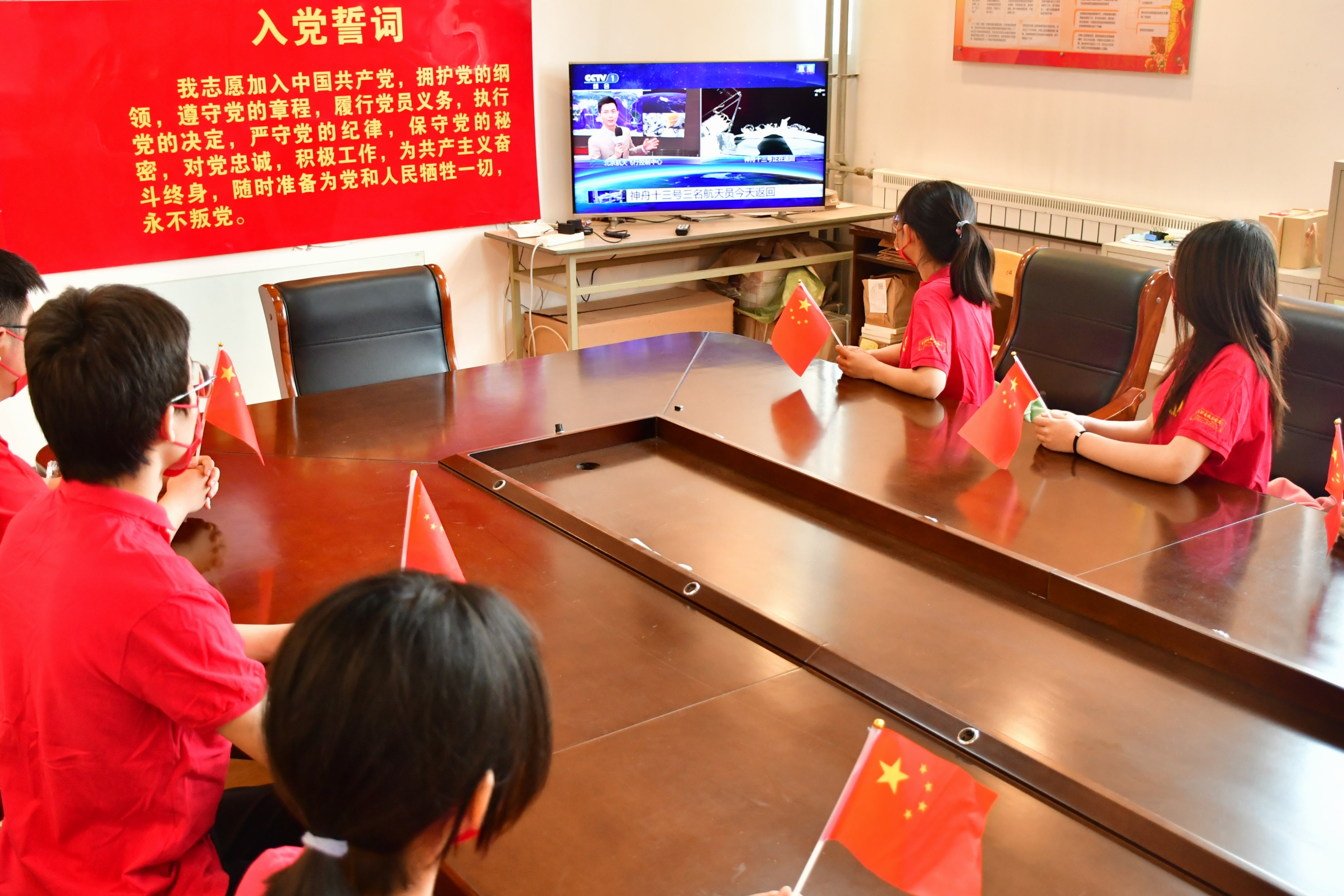 驻青高校首家!青岛职院率先开启“强国TV”网络育人阵地