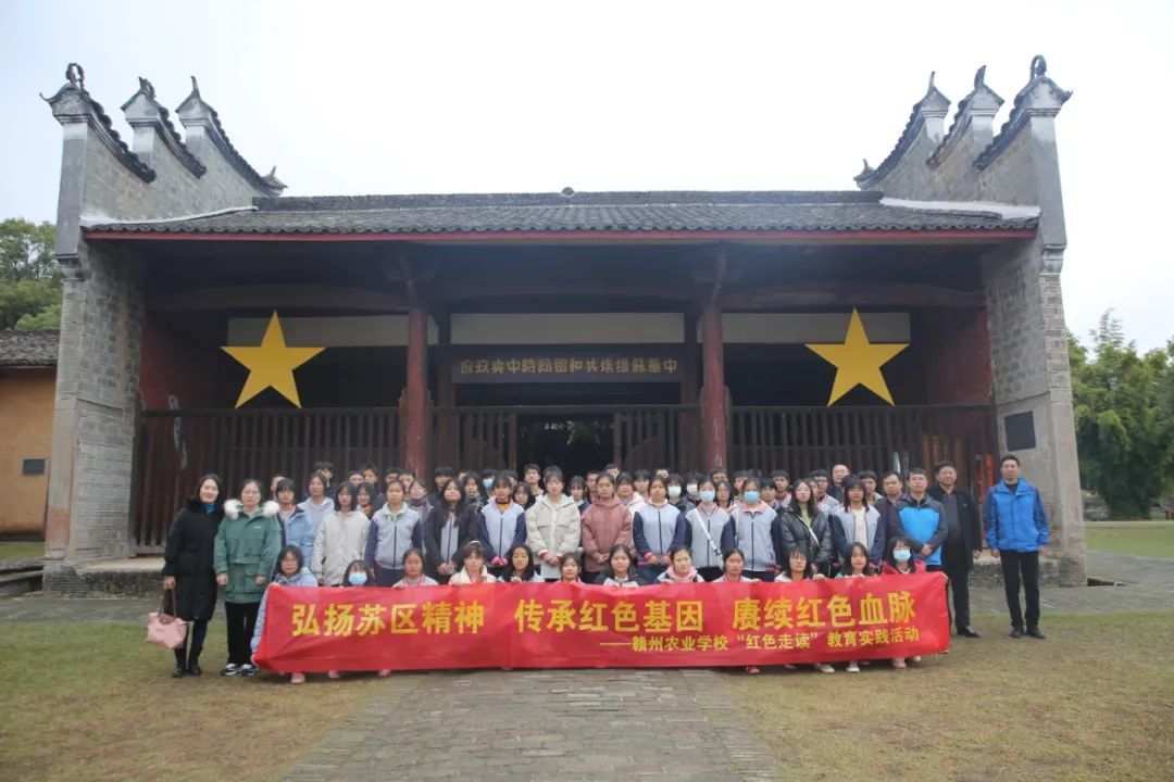 赣州农业学校特色办学 位列中职50强