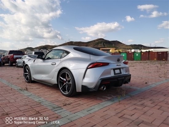 2022款丰田supra牛魔王30t赛道小霸王