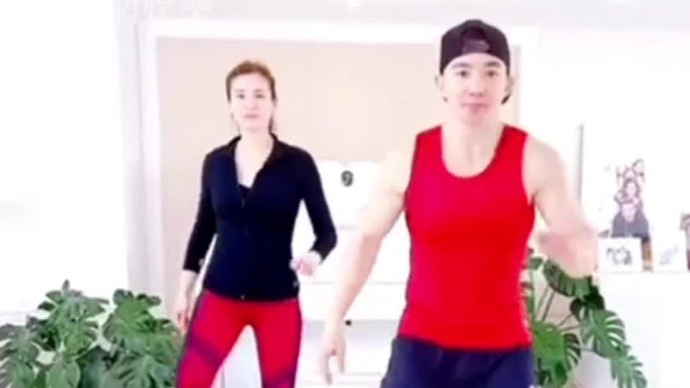 《本草纲目》卷起来了，各大高校版本你见过吗？