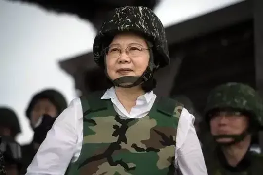 对抗大陆就是笑话！台军装备被揭穿老底，台媒感叹：情何以堪
