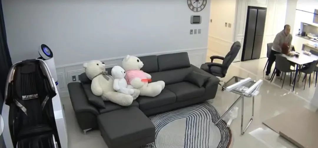 被骗70亿被女友抛弃,56岁买人生第一套房,这位独身韩星令人敬佩