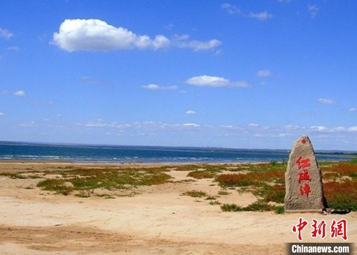 红碱淖风景区。 陕西省林业局供图