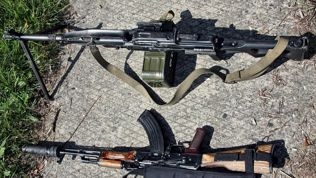 俄抗议美国违反合同 将供应阿富汗的俄制武器转交乌克兰